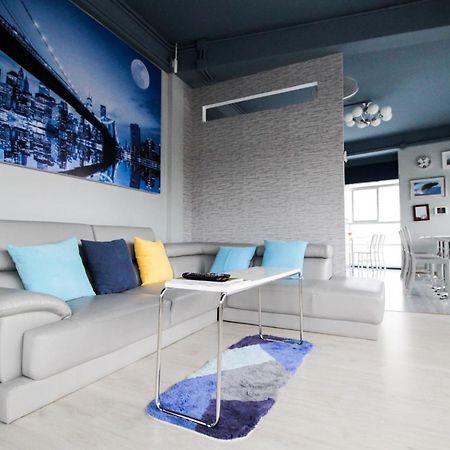 The Moon Hostel Huahin Luaran gambar