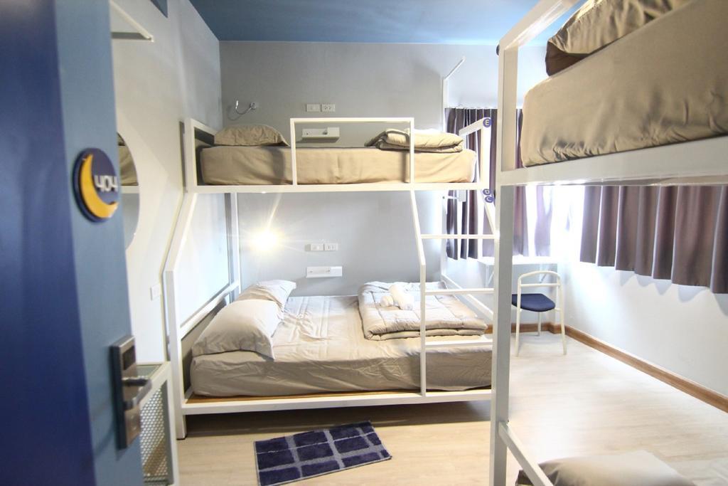 The Moon Hostel Huahin Luaran gambar