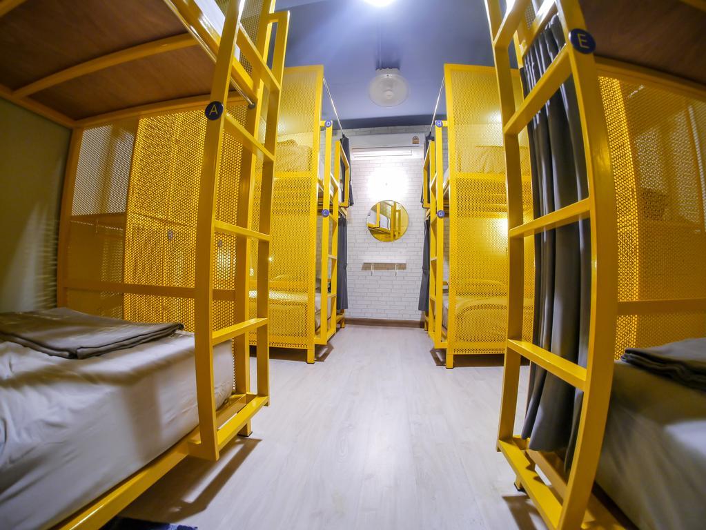 The Moon Hostel Huahin Luaran gambar