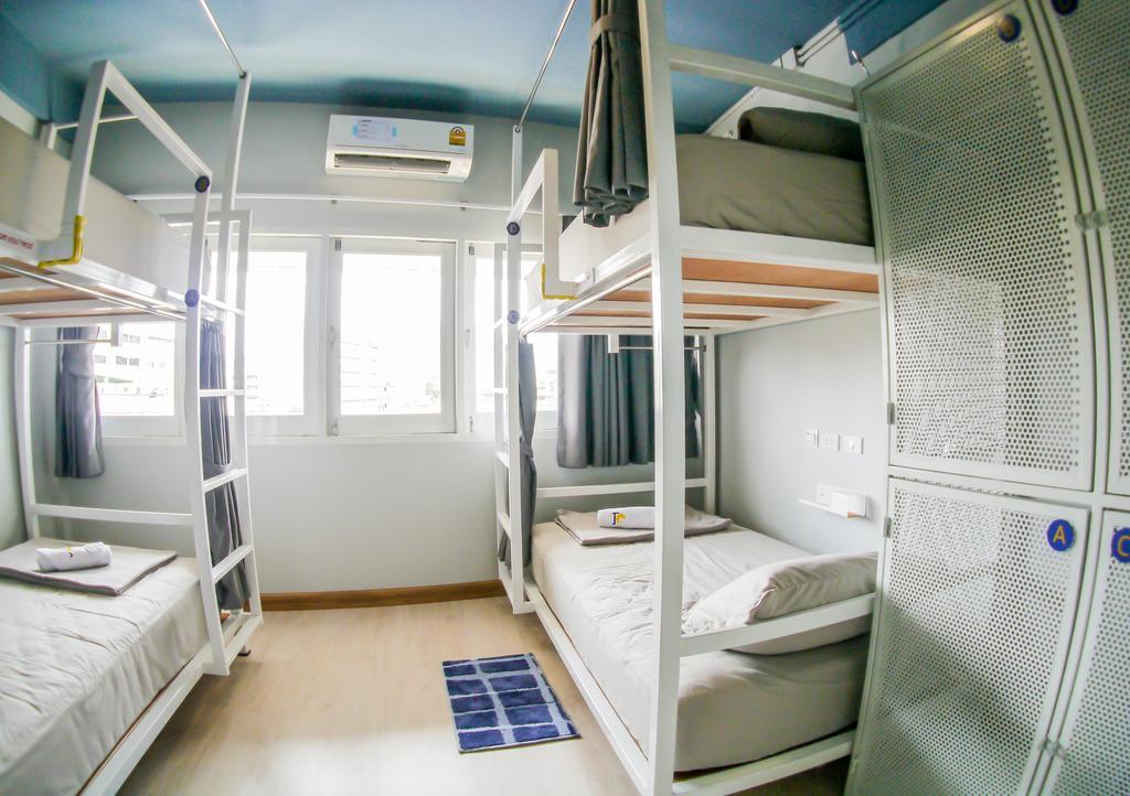 The Moon Hostel Huahin Luaran gambar