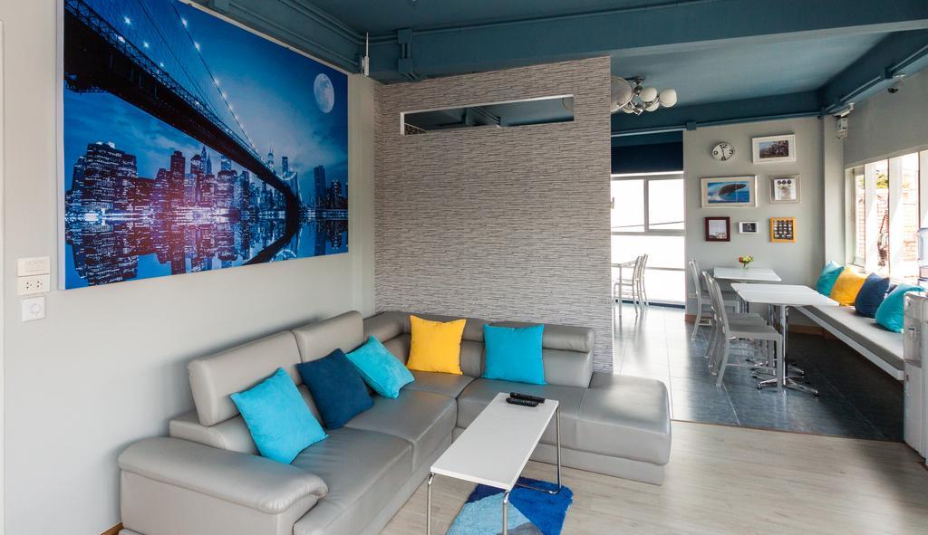 The Moon Hostel Huahin Luaran gambar