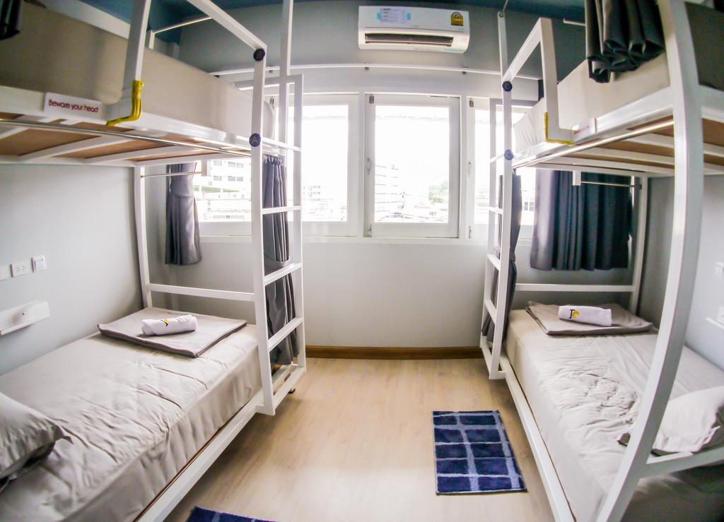 The Moon Hostel Huahin Luaran gambar