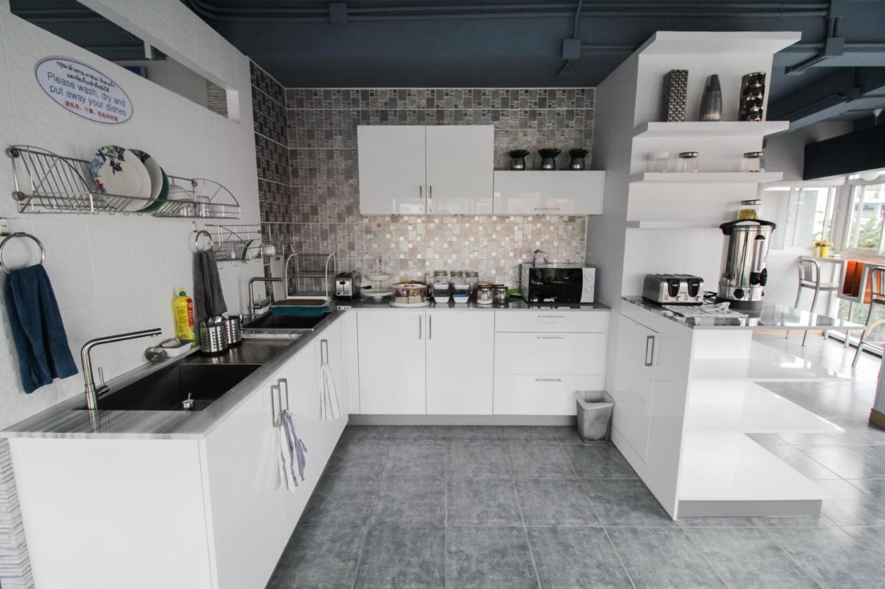 The Moon Hostel Huahin Luaran gambar