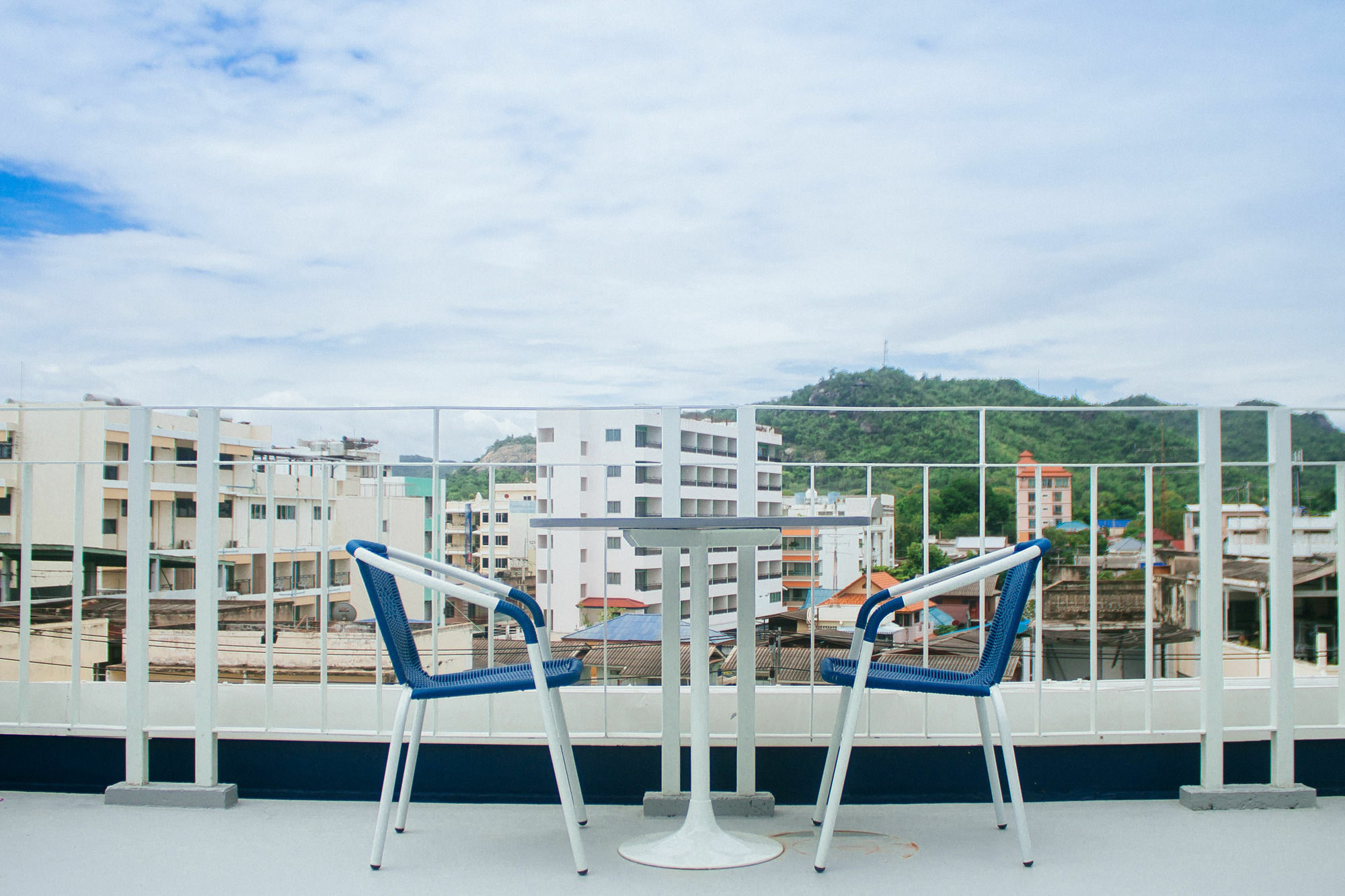 The Moon Hostel Huahin Luaran gambar