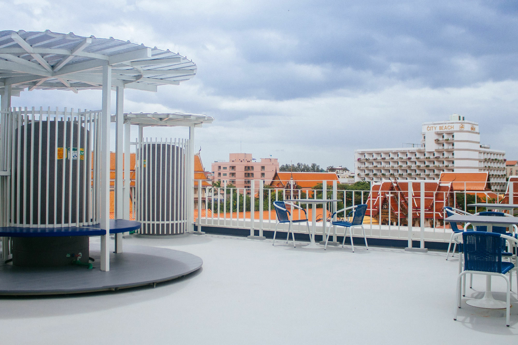 The Moon Hostel Huahin Luaran gambar